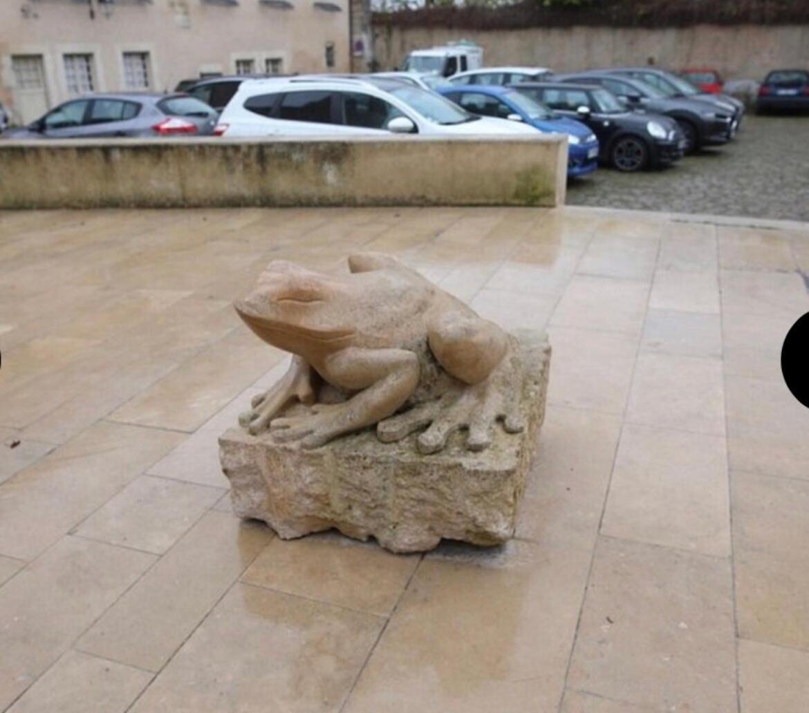 "La Petite Maison" Triplex Au Centre Ville - Les Terres Du Roy Avallon Zewnętrze zdjęcie