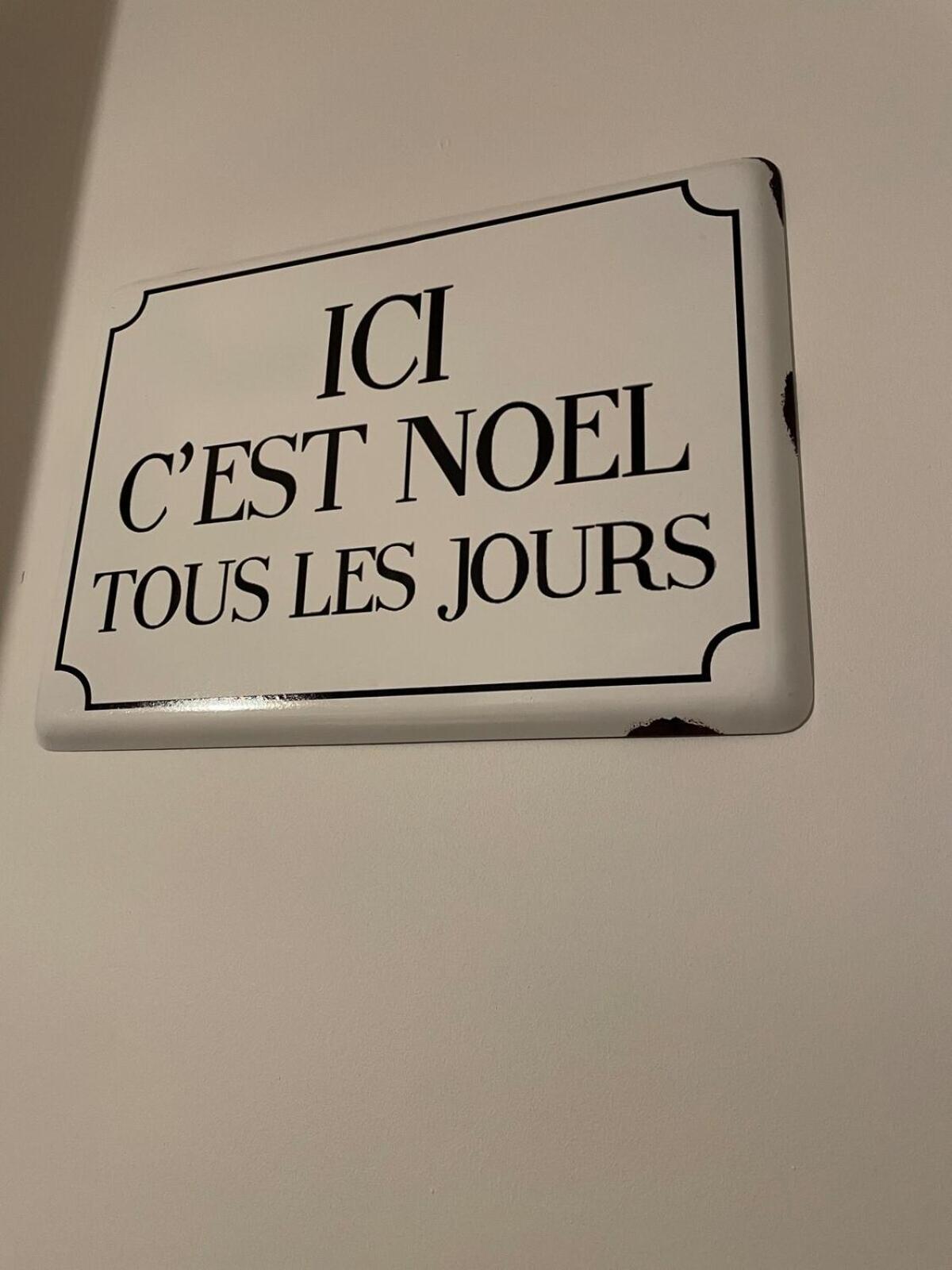 "La Petite Maison" Triplex Au Centre Ville - Les Terres Du Roy Avallon Zewnętrze zdjęcie