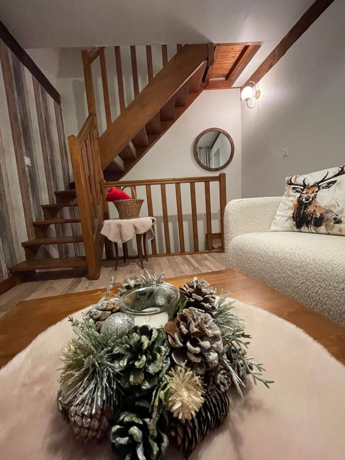 "La Petite Maison" Triplex Au Centre Ville - Les Terres Du Roy Avallon Zewnętrze zdjęcie